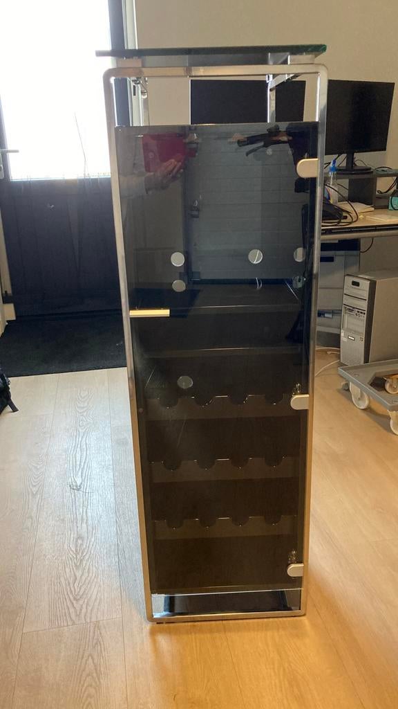 Wijnkast, Ophalen, Gebruikt