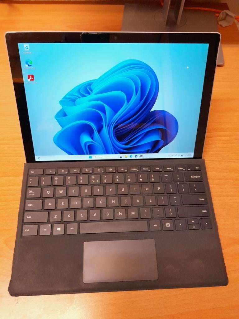 Microsoft Surface Pro 4 met Windows 11 Pro, Ophalen