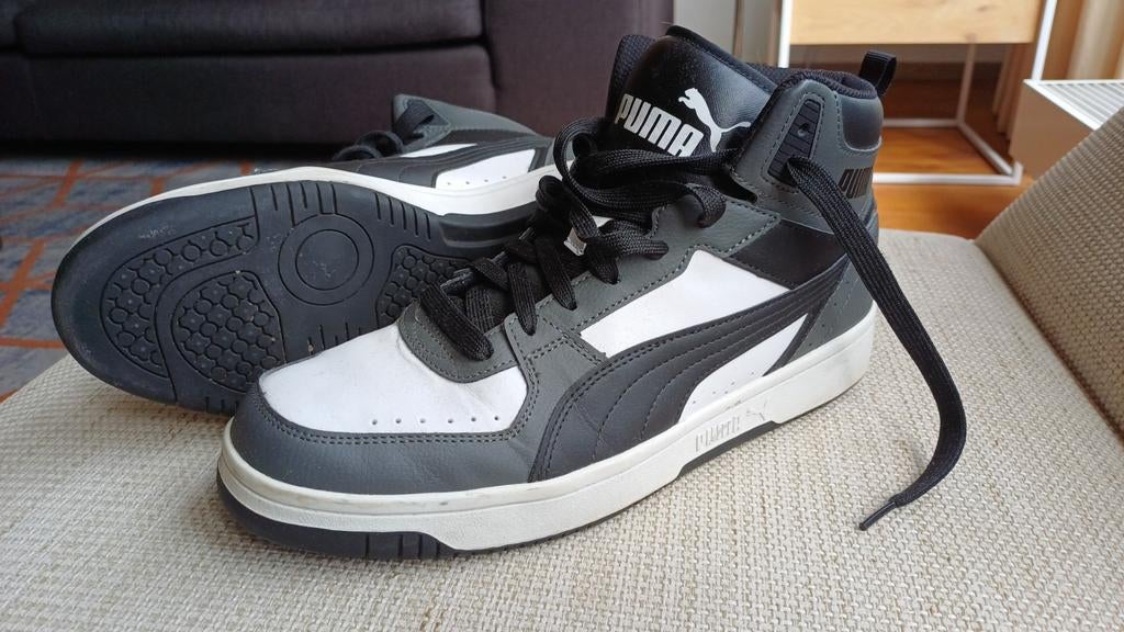 Puma sneakers - maat 45 - als nieuw - half hoog, Kleding | Heren, Puma, Wit, Ophalen of Verzenden, Sneakers of Gympen