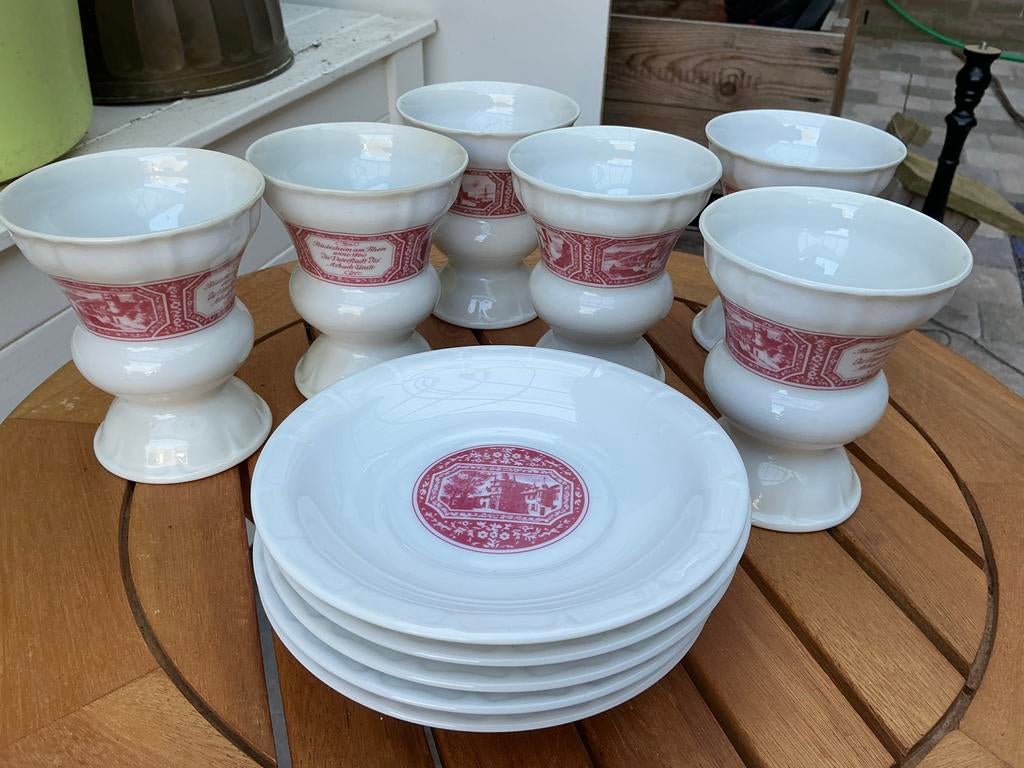 Set van 6 porseleinen irisch coffee bekers met schotels, Antiek en Kunst, Antiek | Porselein, Ophalen of Verzenden