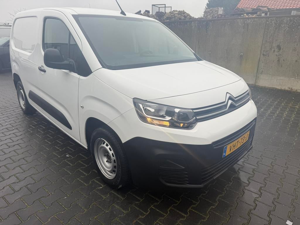 Citroën Berlingo Van GB 1.5 Bluehdi 75pk L1 2021 Wit, Auto's, Voorwielaandrijving, 4 cilinders, Citroën, Wit