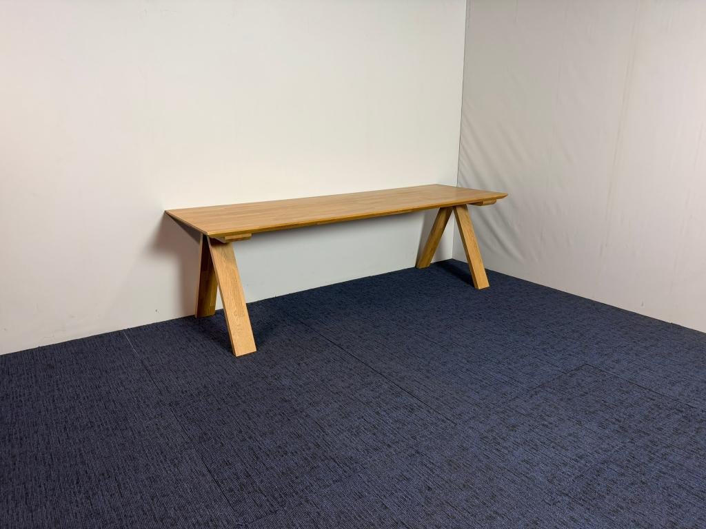 2 x Vergadertafel DutchGlobe A Line - 240 x 80 cm., Ophalen, Gebruikt