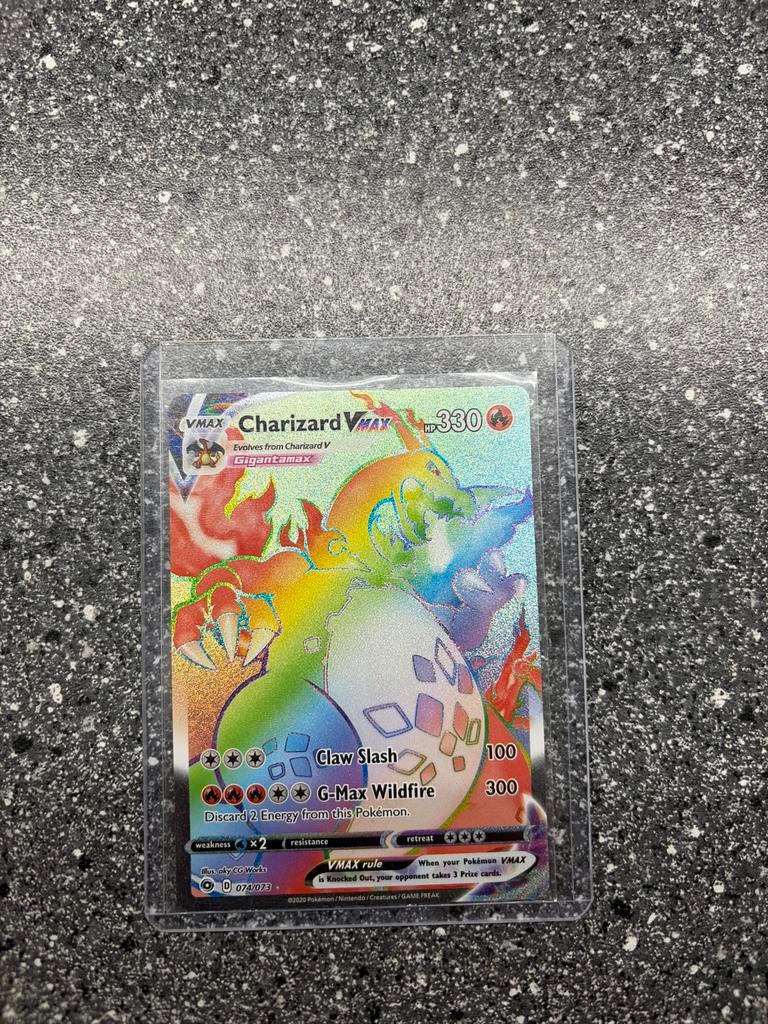Pokémon Charizard VMAX 074/073 Rainbow Rare chase, Ophalen of Verzenden, Zo goed als nieuw, Losse kaart, Foil