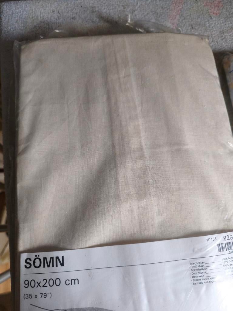 2x1 persoons hoeslaken 90 x 200 nieuw beige, Eenpersoons, Nieuw, Ophalen of Verzenden, Hoeslaken of Sloop