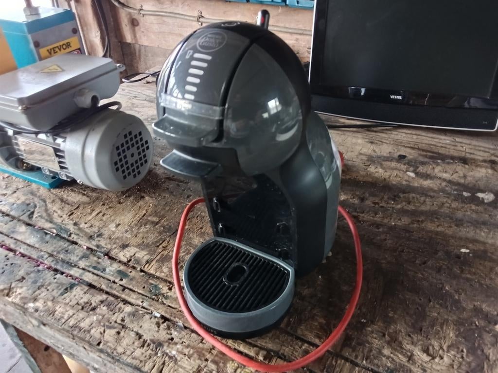 Nescafé Dolce Gusto koffiezetapparaat, Witgoed en Apparatuur, Koffiezetapparaten, Ophalen of Verzenden