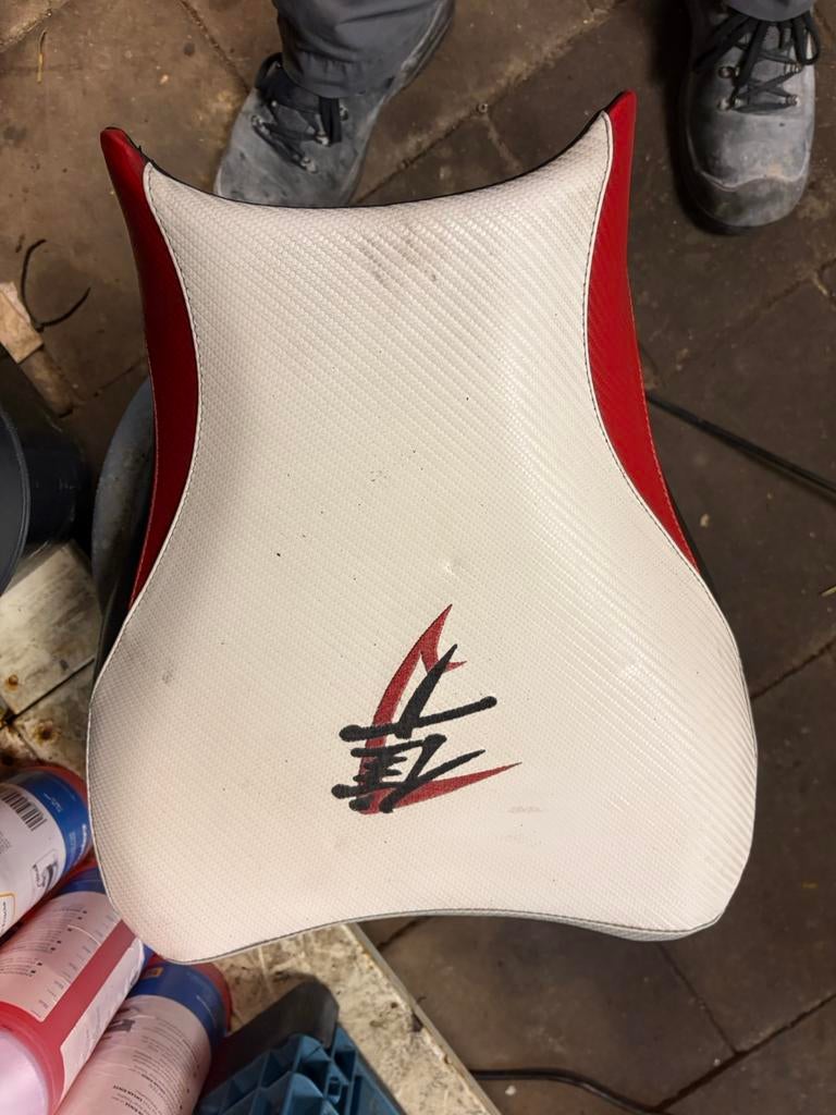 Hayabusa gen2 custom zadels, Ophalen of Verzenden