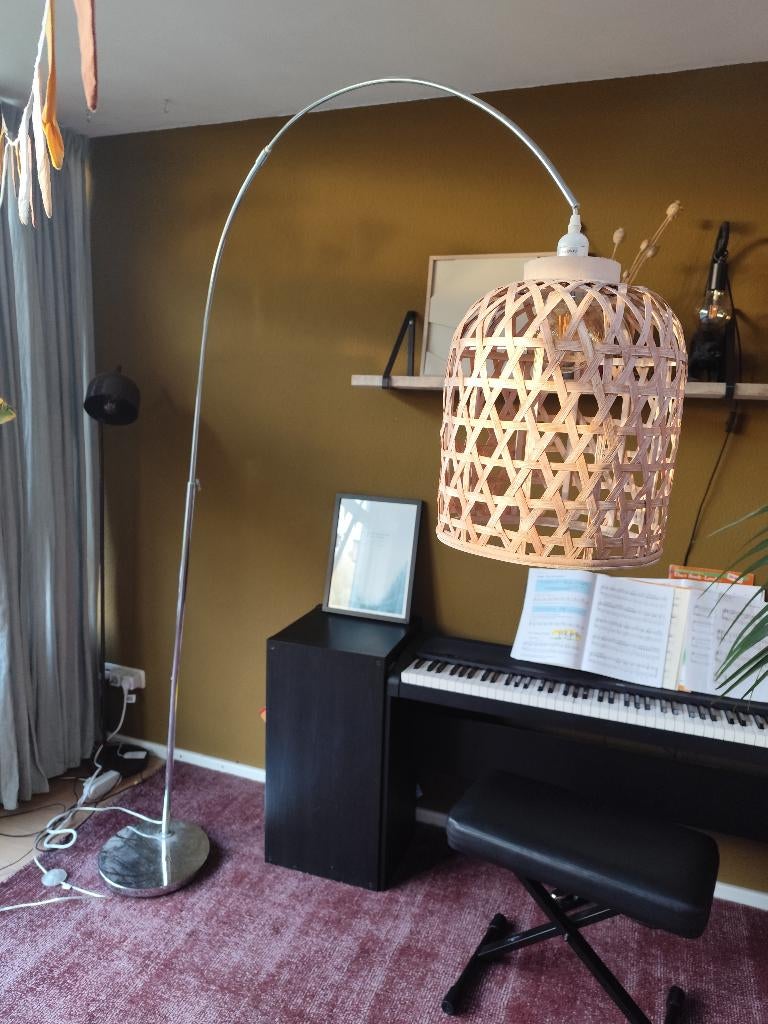 Staande lamp, Ophalen, Gebruikt, Overige materialen, 150 tot 200 cm