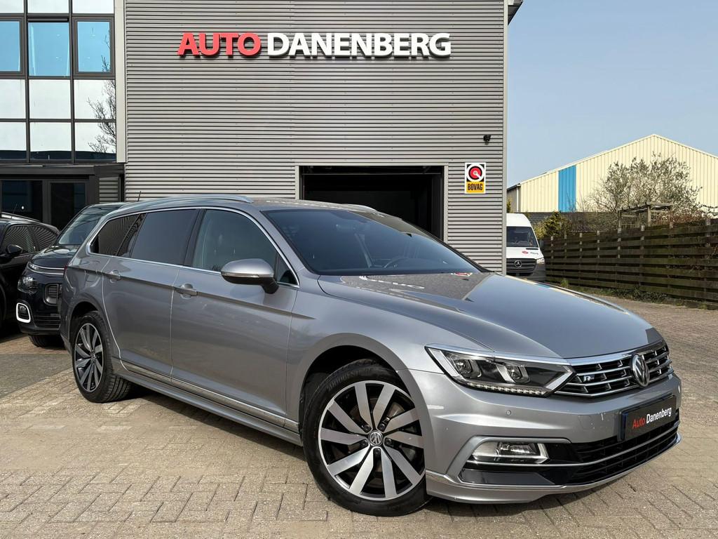 Volkswagen Passat Variant 1.5 TSI Highline R-LINE LEER,MASSA, Auto's, 730 kg, 4 cilinders, 150 pk, Adaptive Cruise Control