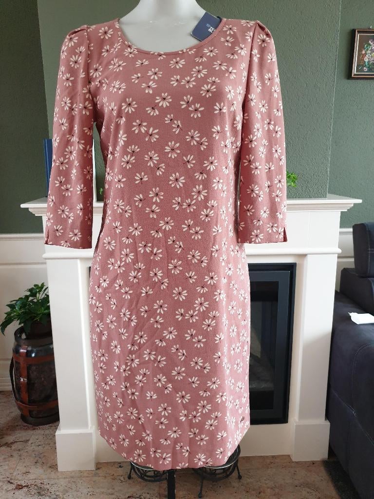 Terre Bleue oud roze bloemen jurkje jurk 36 S, Zo goed als nieuw, Knielengte, Roze, Maat 36 (S)