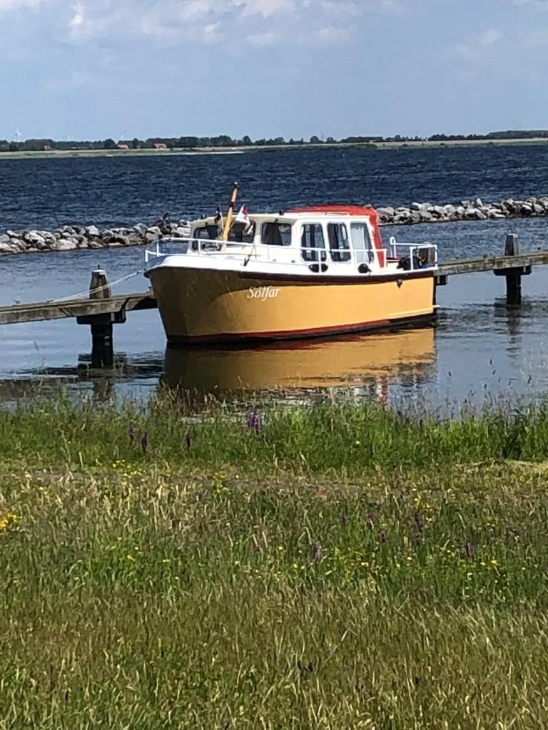 Motorjacht te koop, Watersport en Boten, Motorboten en Motorjachten, Gebruikt, Staal, 6 tot 9 meter, Diesel, Binnenboordmotor