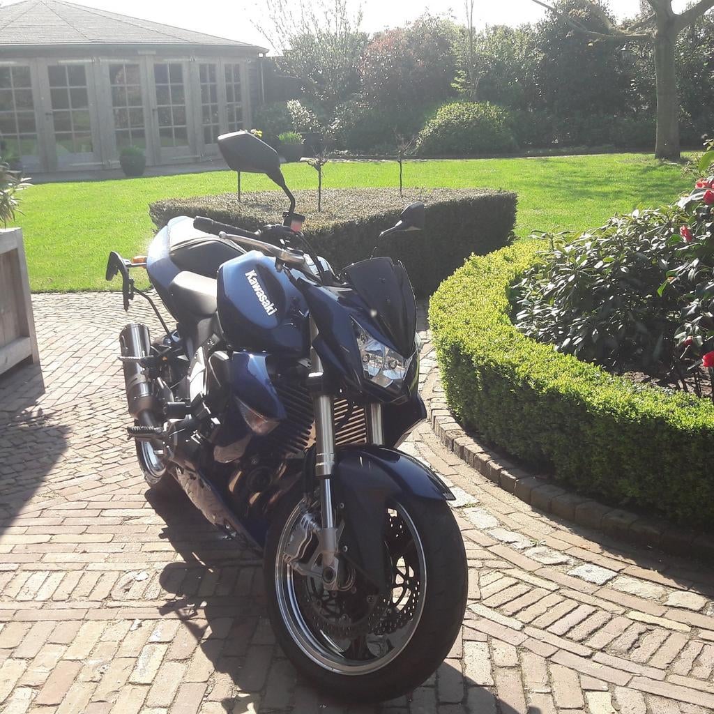 Kawasaki Z1000 2007 - Zo goed als nieuw, 18dkm, erg dik!