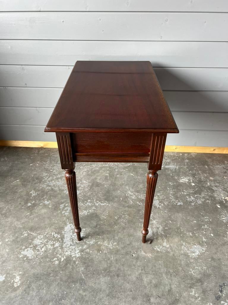 Leuk wandmeubel, Ophalen