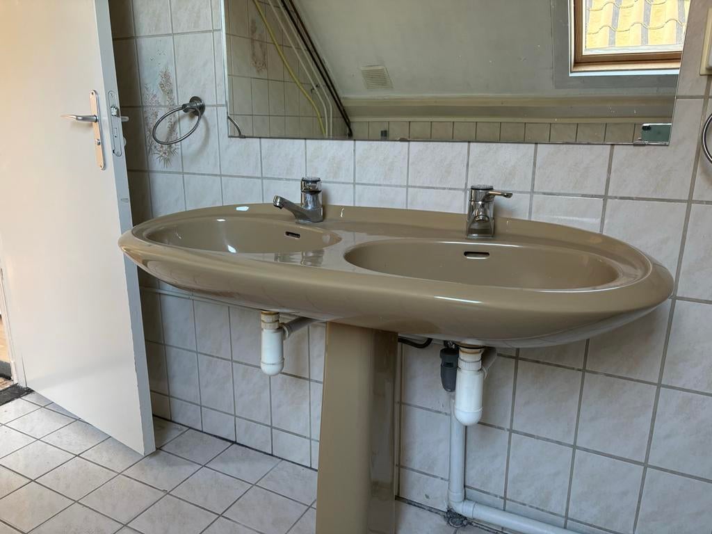 Vintage dubbele wastafel met zuil, Doe-het-zelf en Verbouw, Sanitair, Ophalen, Gebruikt, Wastafel