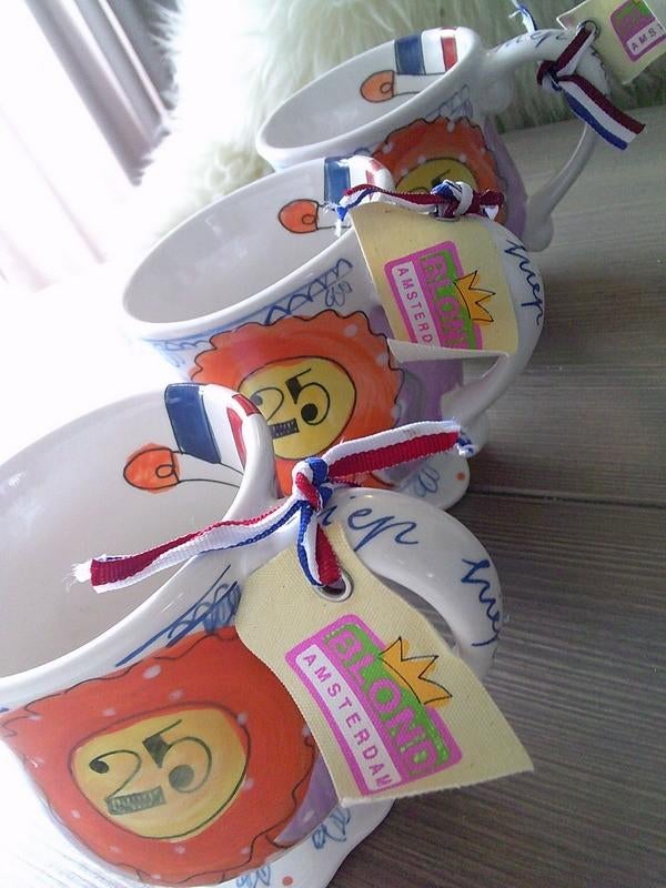 3x Blond Amsterdam Beatrix 25 Jaar Bekers mokken, Ophalen of Verzenden, Zo goed als nieuw, Overige stijlen, Kop(pen) en/of Schotel(s)