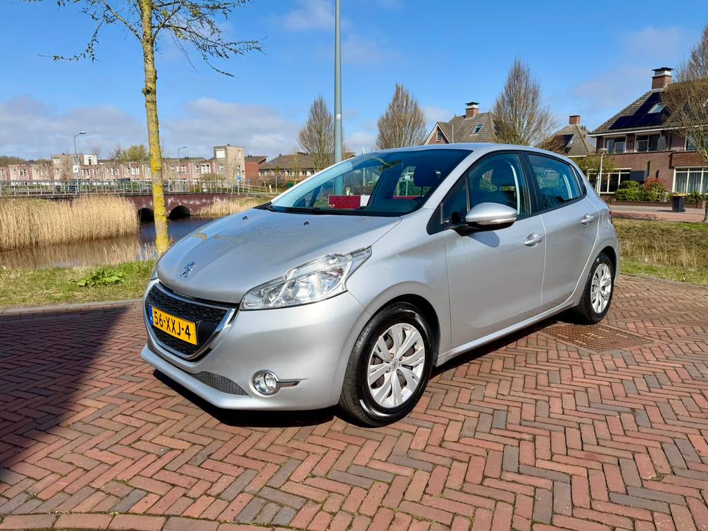 Peugeot 208 1.2 VTi 82PK | Airco | Cruise | Bluetooth | 5Drs, Auto's, Voorwielaandrijving, Stof, 1199 cc, 82 pk