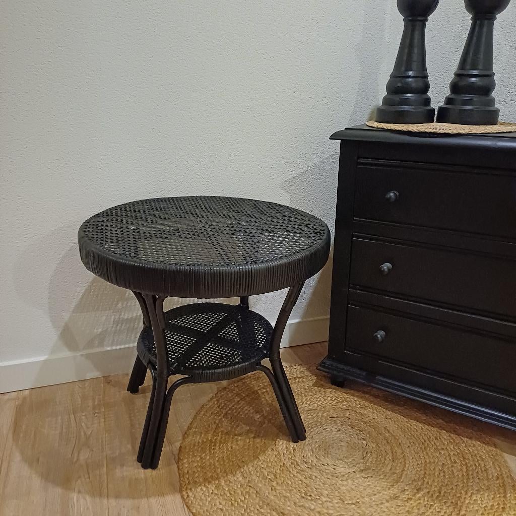Vintage, rotan tafeltje, Huis en Inrichting, Tafels | Bijzettafels, Minder dan 55 cm, Gebruikt, Rond, Ophalen