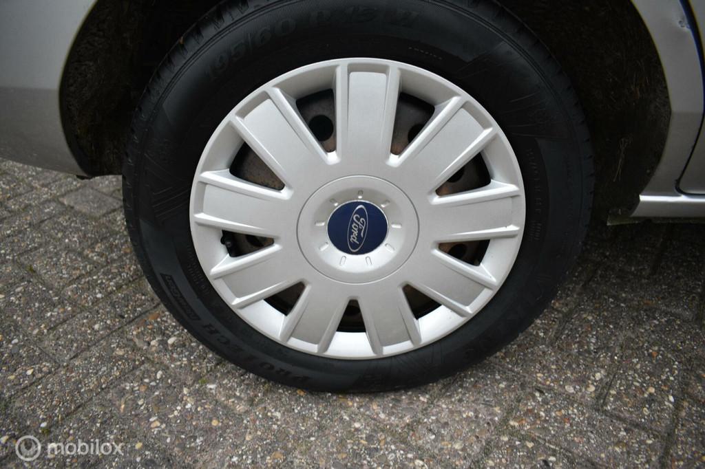 Ford Fusion 1.4-16V Cool & Sound Airco|'08|30-7-2026 APK, Voorwielaandrijving, 49 €/maand, Origineel Nederlands, Bedrijf