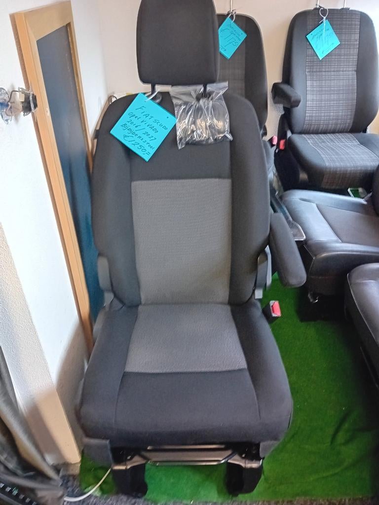 Peugeot Expert Bijrijdersstoel 2016-2027, Ophalen, Gebruikt