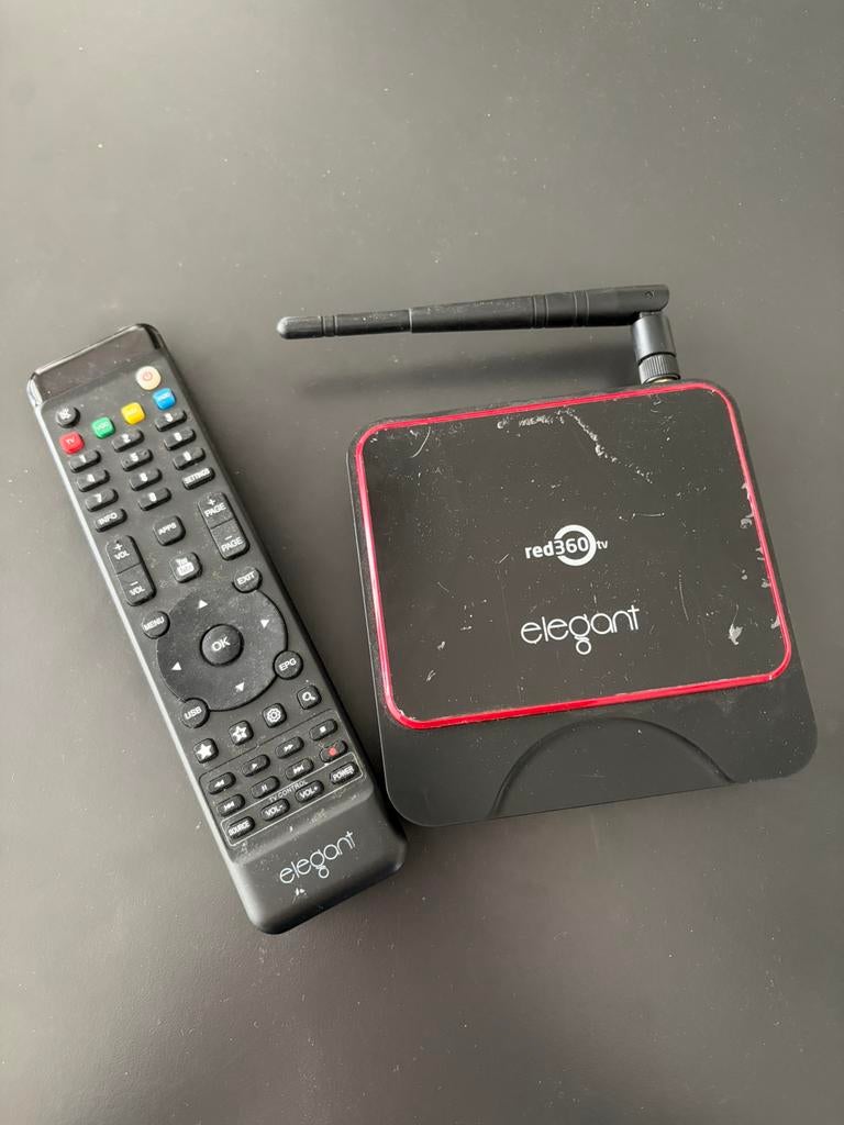 IP TV - Kasje, Ophalen, Zo goed als nieuw