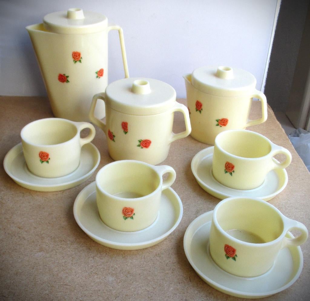 Melotoys Kinderservies~Jaren 50~Zeldzaam~Koffiepot~, Verzamelen, Ophalen of Verzenden, Gebruikt