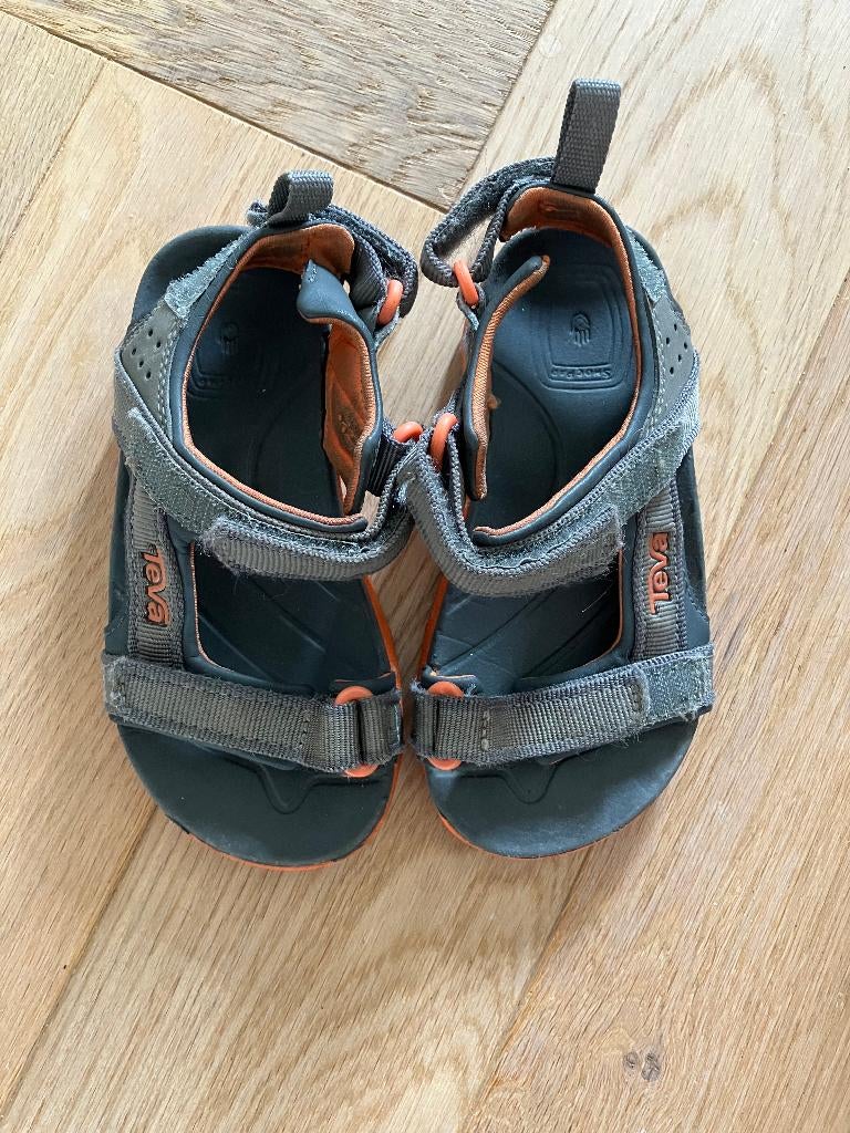 nog erg nette sandalen / teva's maat 25, Kinderen en Baby's, Meisje, Overige typen, Zo goed als nieuw, Teva
