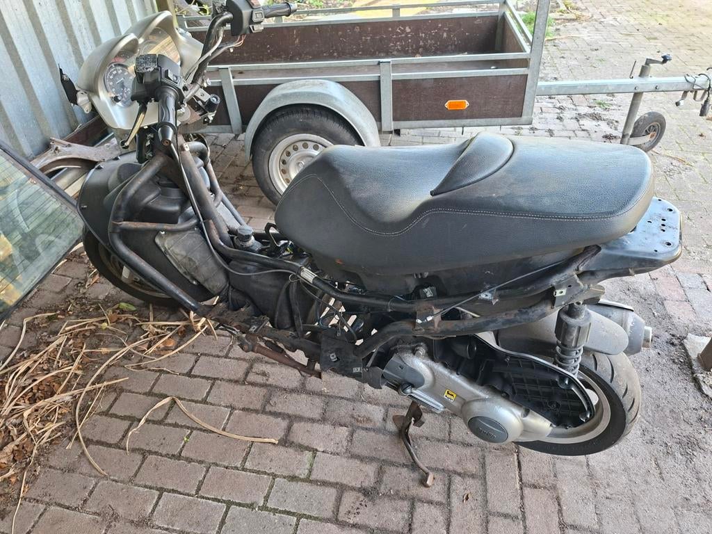 Aprilia Motorscooter 125cc Project - Afstellen Nodig, Ophalen