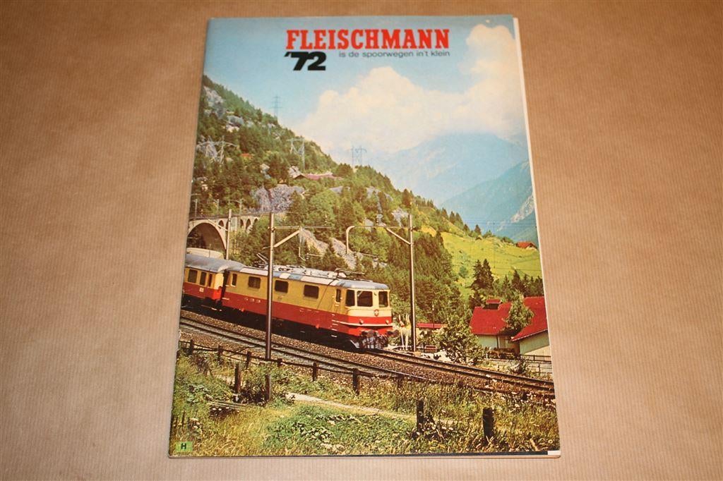 Catalogus Fleischmann HO - 1972, Hobby en Vrije tijd, Modeltreinen | H0, Wisselstroom, Wagon, Ophalen of Verzenden, Zo goed als nieuw