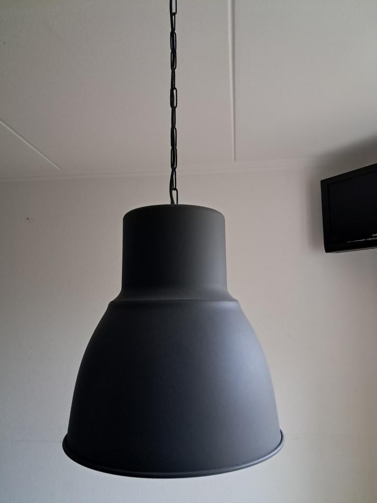Metalen donkergrijze lamp, Huis en Inrichting, Lampen | Hanglampen, Ophalen, Zo goed als nieuw, Metaal, Minder dan 50 cm