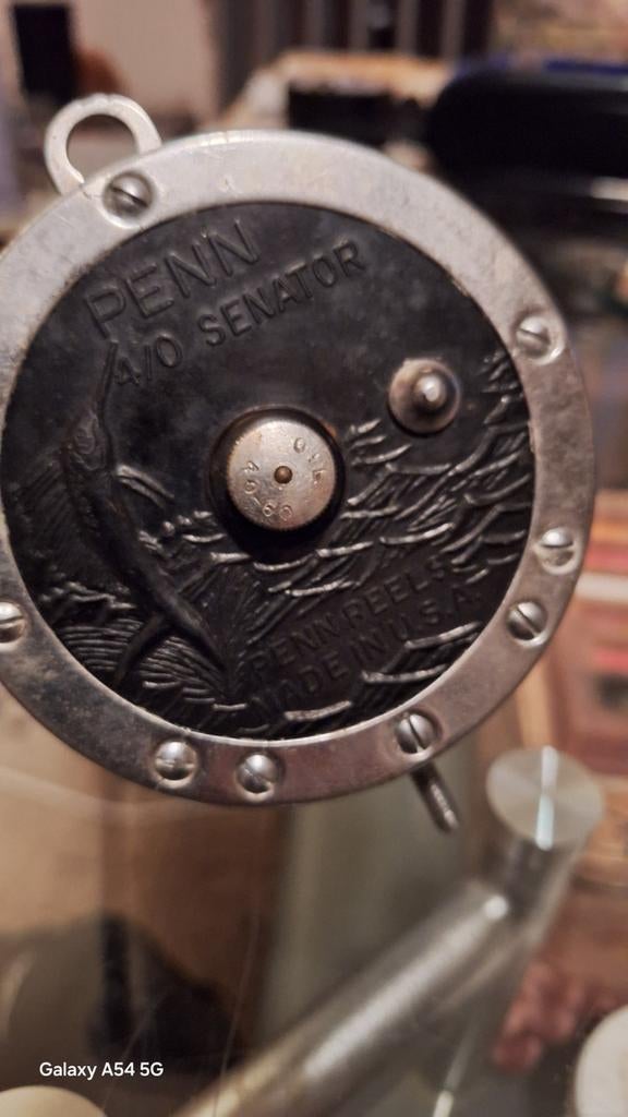 T.KA REEL PENN SANETOR 4/0 ZEEVISMOLEN MADE IN USA TOPSTAAT, Ophalen, Zo goed als nieuw, Molen