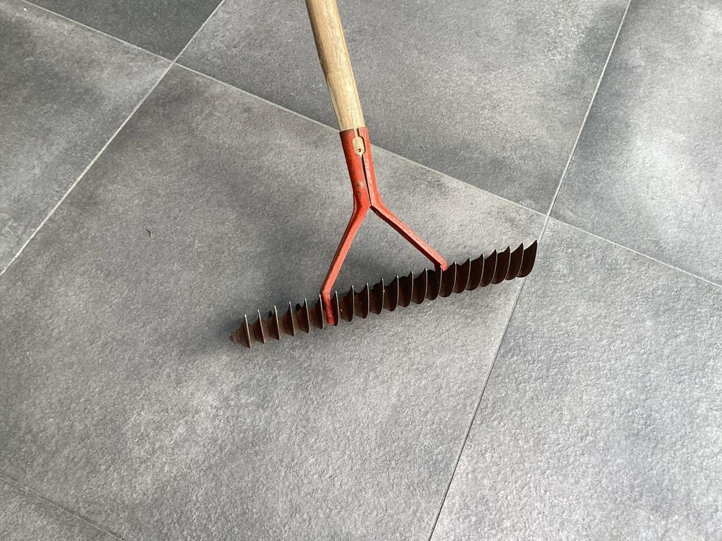 Verticuteerhark - Handig tuingereedschap, Tuin en Terras, Verticuteermachines, Ophalen, Gebruikt