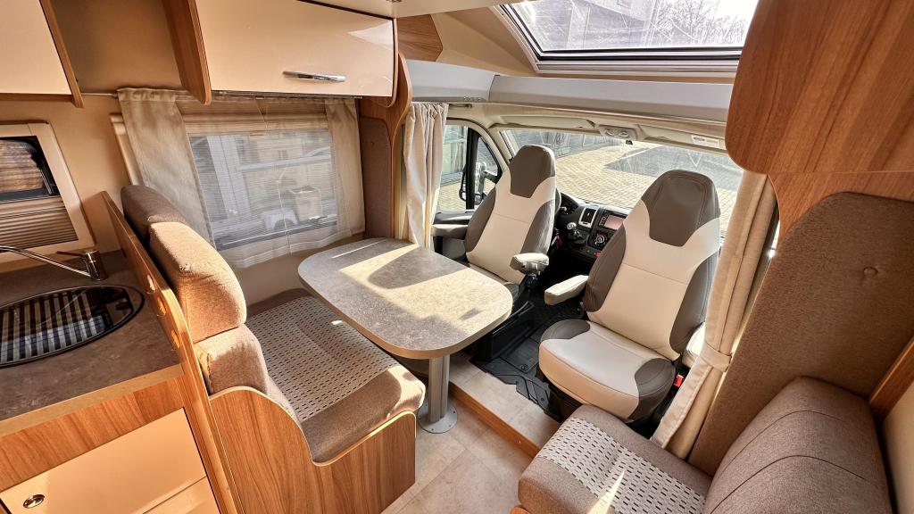 Enkele bedden|hefbed Chausson Flash 617 Uit 2015 58dkm 130PK, Ringverwarming, Fiat, Tot en met 3, Luifel