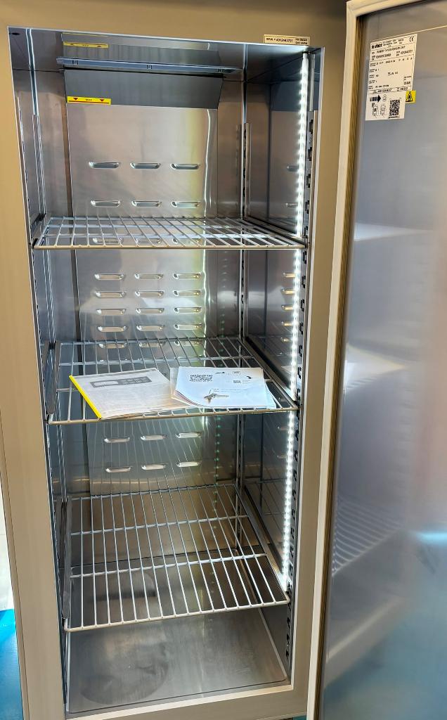 Afinox 700 Energy TN professionele RVS koelkast, Zakelijke goederen, Horeca | Keukenapparatuur, Ophalen, Gebruikt, Koelen en Vriezen
