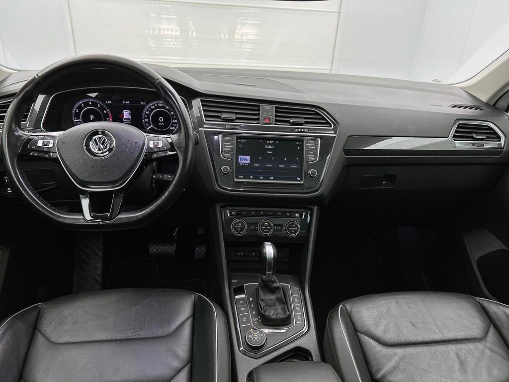 Volkswagen TIGUAN 2.0 TSI 4Motion Highline | 220PK | VOL! |, Gebruikt, 4 cilinders, 1984 cc, 2500 kg