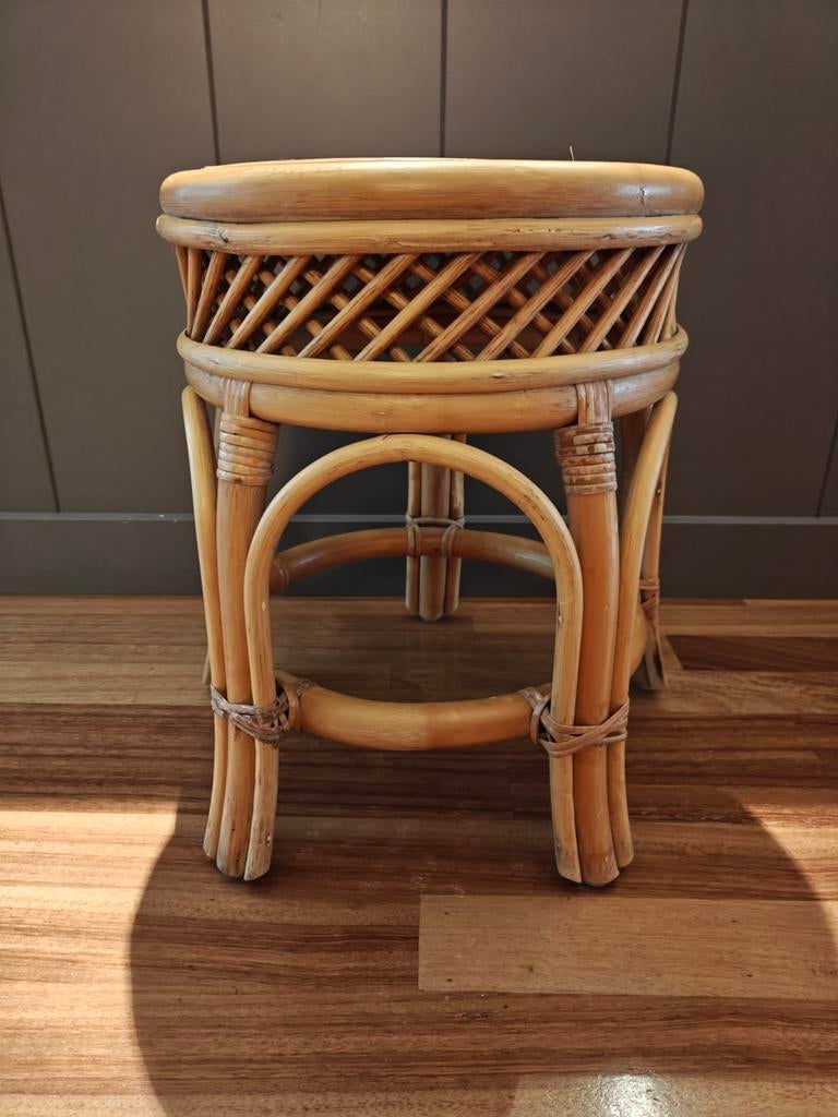 Rotan bijzettafeltje, Minder dan 45 cm, Minder dan 55 cm, Rond, Ophalen of Verzenden