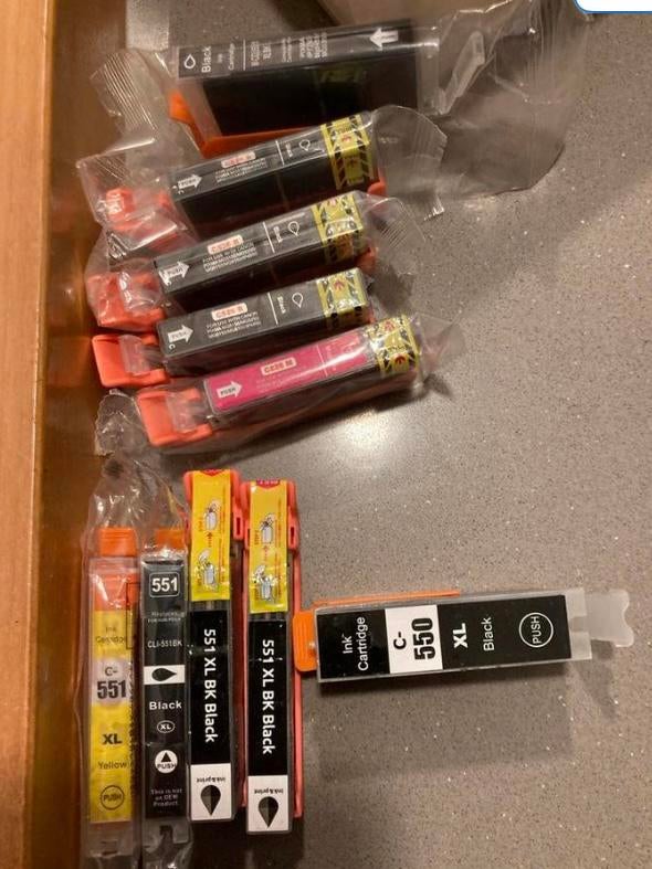 Canon Inktcartridges: 551, 550, C526, Ophalen of Verzenden, Zo goed als nieuw