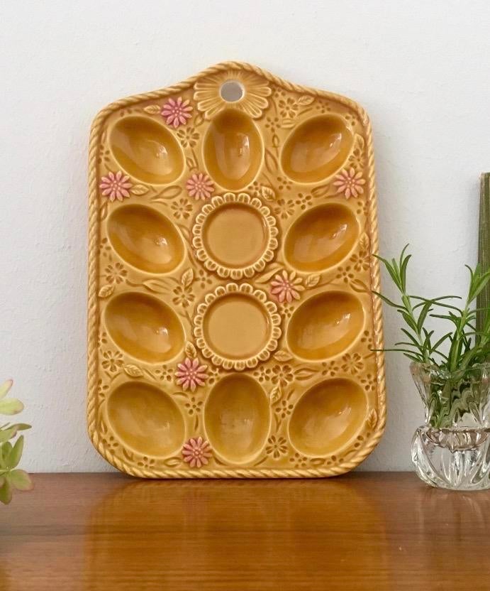 Vintage eierschaal / eierhouder met bloemmotief, Ophalen, Gebruikt