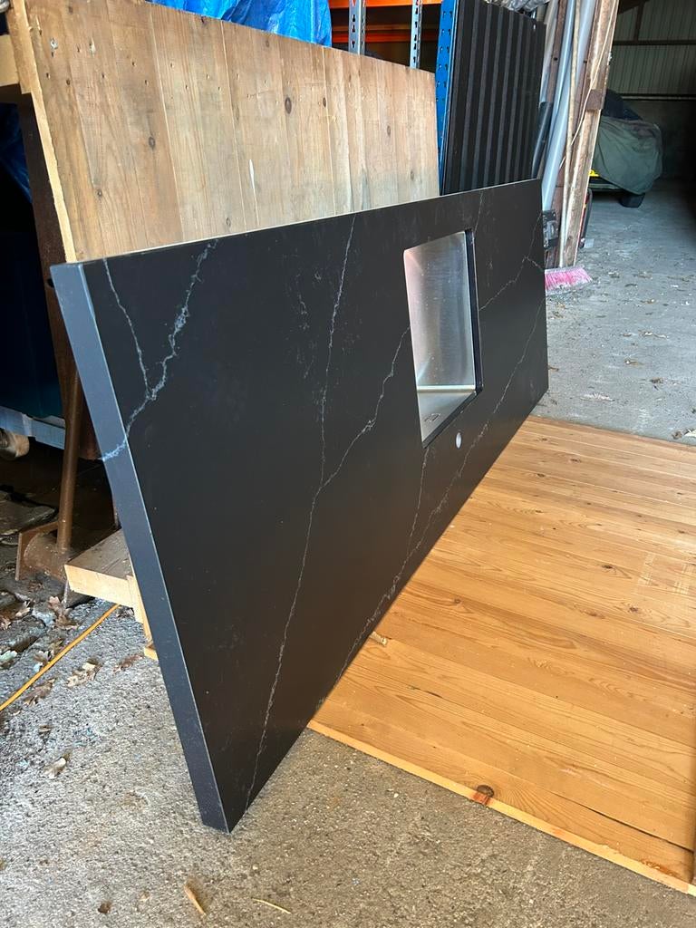 Nieuw composiet Keukenblad zwart gevlamd, Ophalen, Nieuw, Zwart, Minder dan 100 cm
