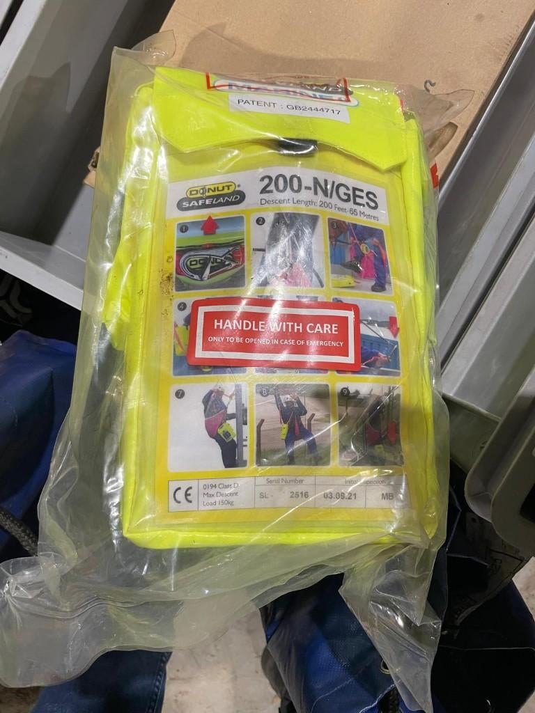 Safeland Marine GB2444717, Ophalen of Verzenden, Zo goed als nieuw, Overige typen