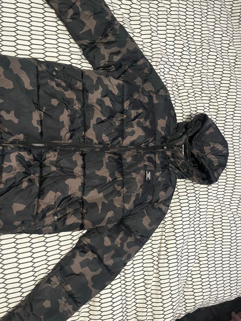 Mooie camouflage winterjas (170-176 maat), Overige maten, Ophalen of Verzenden, Gedragen, Groen