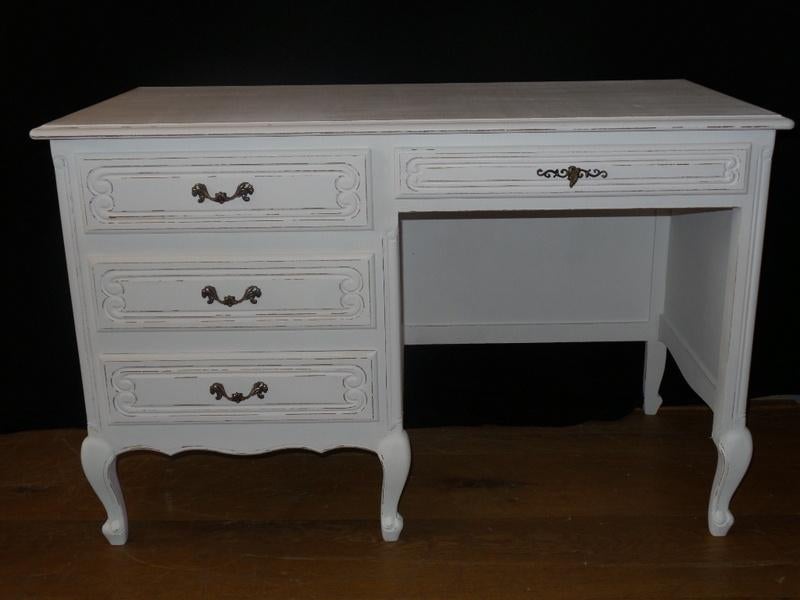 Queen ann bureau gerestyled met witte krijtverf, Ophalen, Zo goed als nieuw