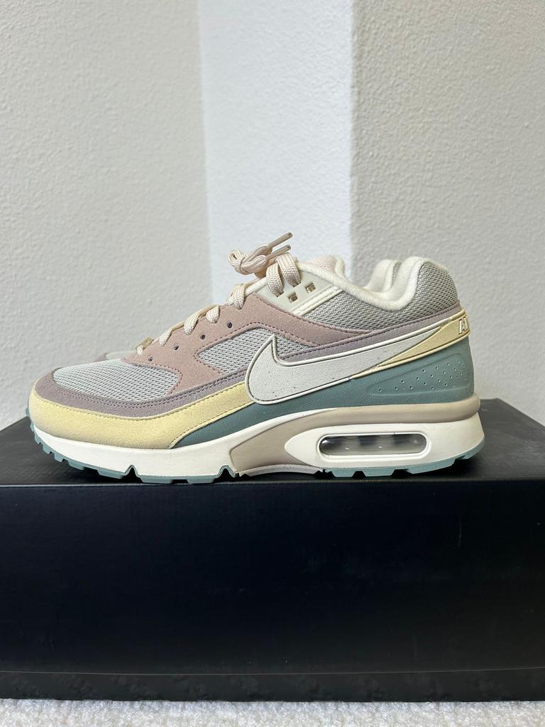 Nike Air Max BW Nature - Nieuw!, Overige kleuren, Nieuw, Ophalen of Verzenden, Sneakers of Gympen