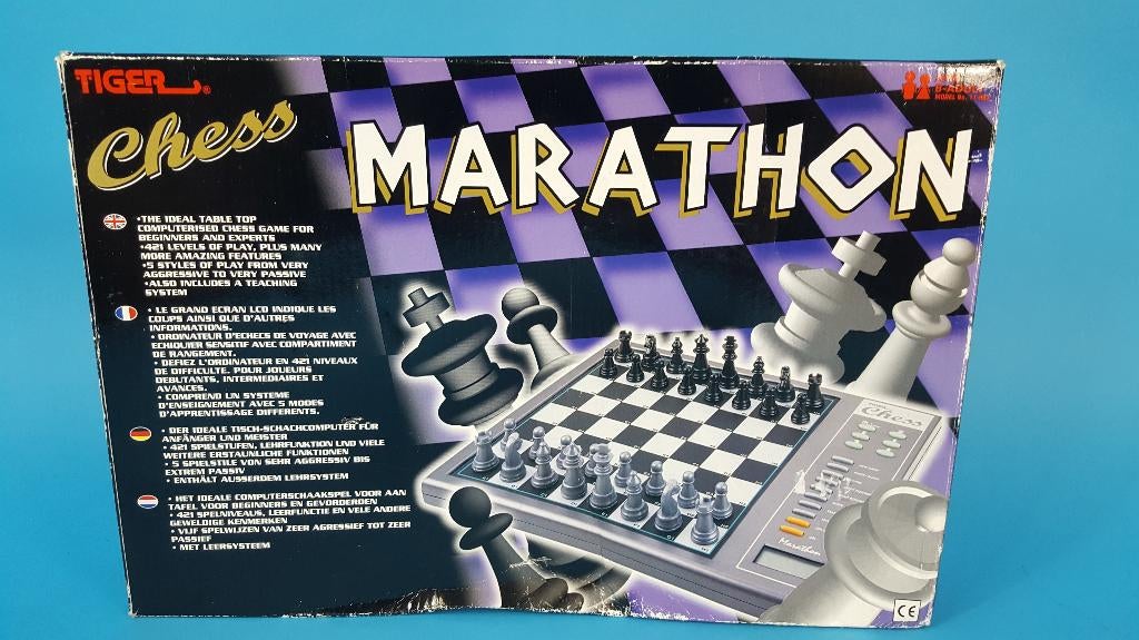 Tiger Chess Marathon schaakcomputer, 1997. 7C10
