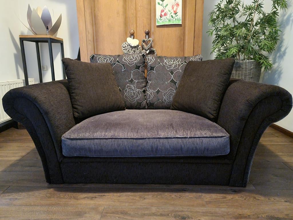 Mooie, gebruikte loveseat, Huis en Inrichting, Ophalen, Gebruikt, Tweepersoons, Modern