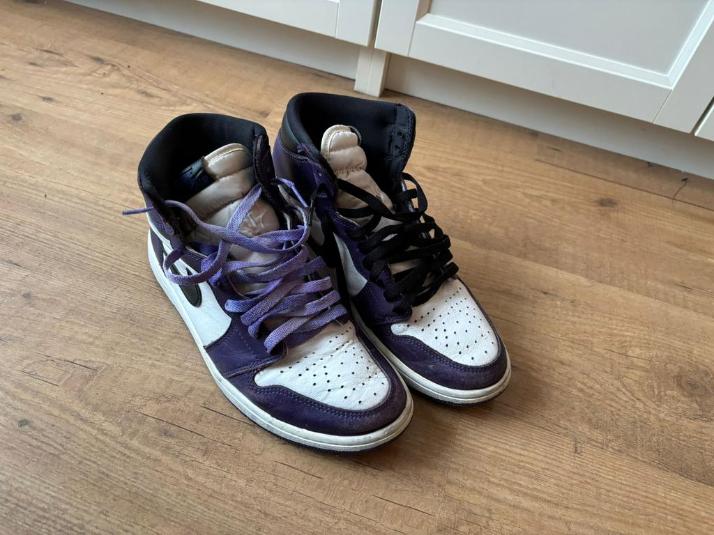 Air jordan 1 high court purple, Kinderen en Baby's, Gebruikt, Ophalen of Verzenden, Jongen of Meisje, Sportschoenen