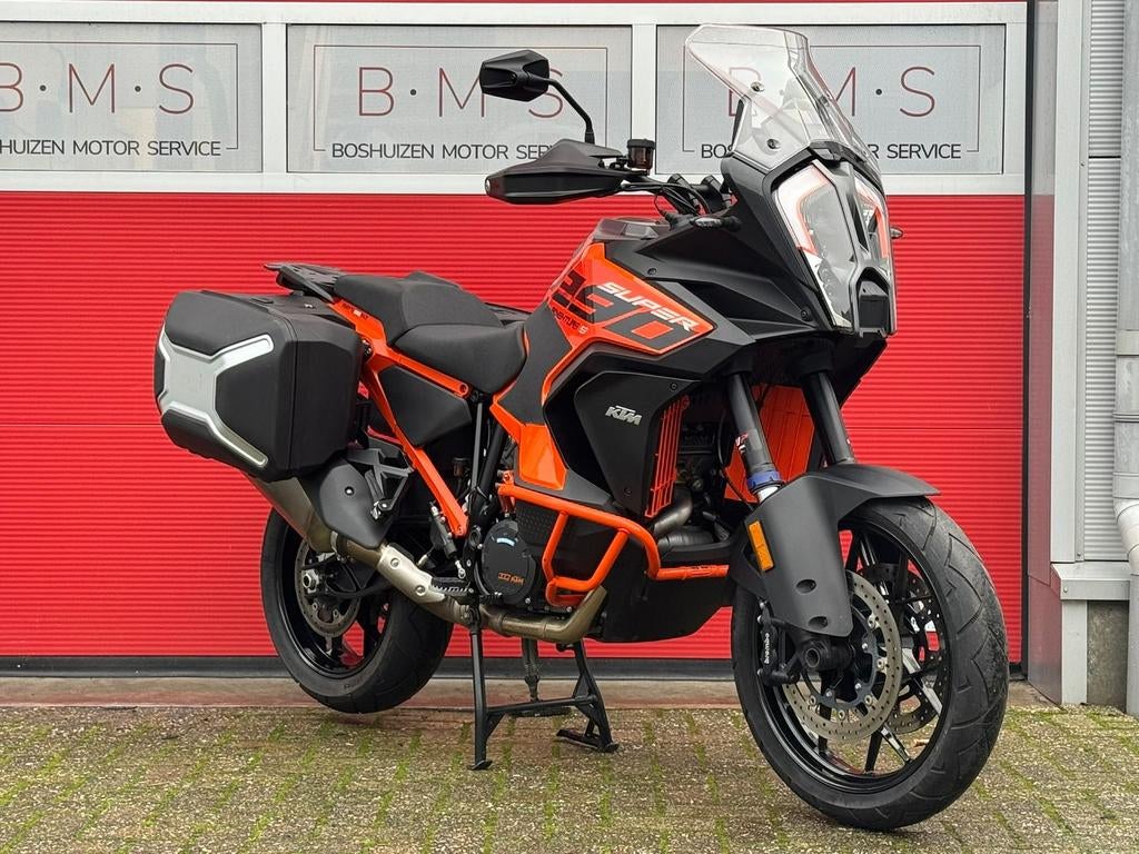 KTM 1290 SUPER ADVENTURE S (bj 2024) - foto 2