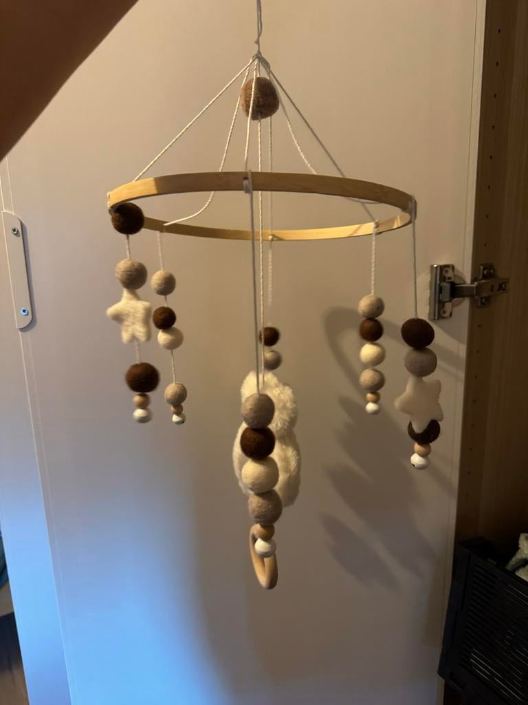 Babymobiel in beige tinten, Ophalen of Verzenden, Zo goed als nieuw, Stof