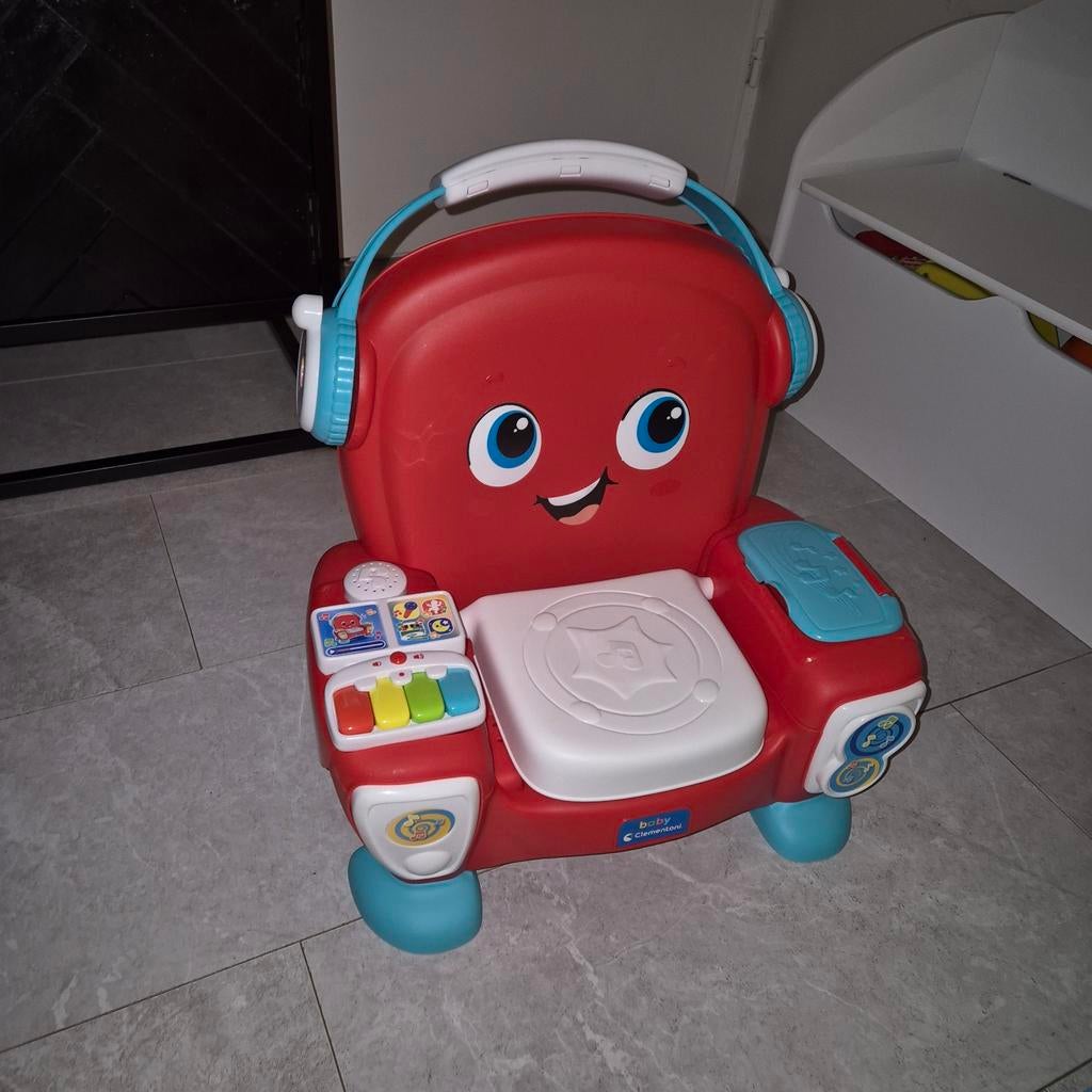 Clementoni  activiteiten stoel, Kinderen en Baby's, Ophalen of Verzenden, Zo goed als nieuw