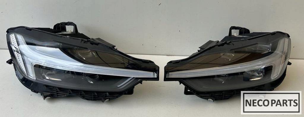 VOLVO XC60 XC-60 2 FACELIFT KOPLAMP ORIGINEEL ALLESLEVERBAAR, Ophalen of Verzenden, Gebruikt, Volvo