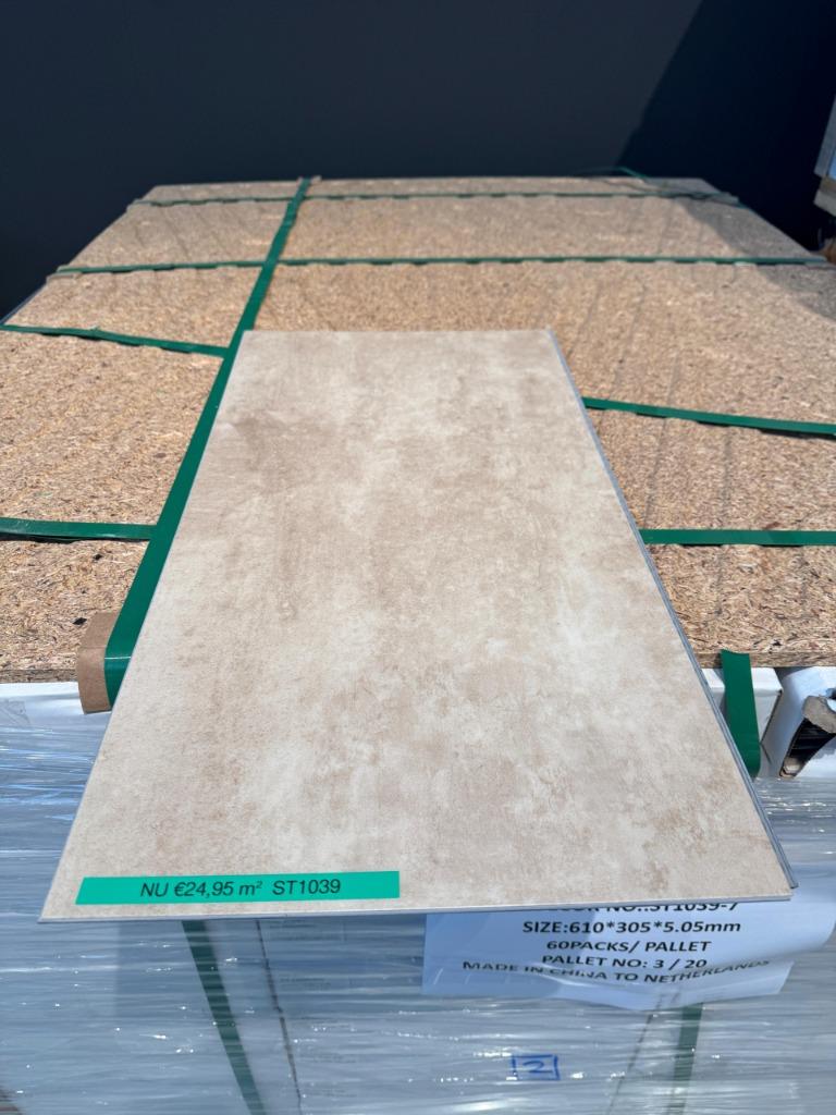 Direct ophalen | PVC klik tegel |waterbestendig| Utrecht, 50 tot 150 cm, 4131 NH, Nieuw, Info@ivloer.nl