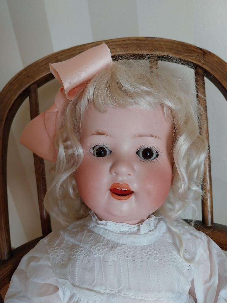 Antieke Heubach Köppelsdorf pop, Antiek en Kunst, Antiek | Speelgoed, Verzenden